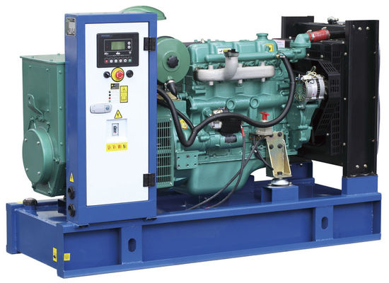 Diesel van 60hz 200 KW Cummins Generators In drie stadia met Waterkoelingssysteem