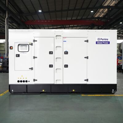 550kW 688KVA Watergekoelde Super Diesel stille generator 50/60HZ Een-/driefasige draagbare generatoren DCEC Cummin